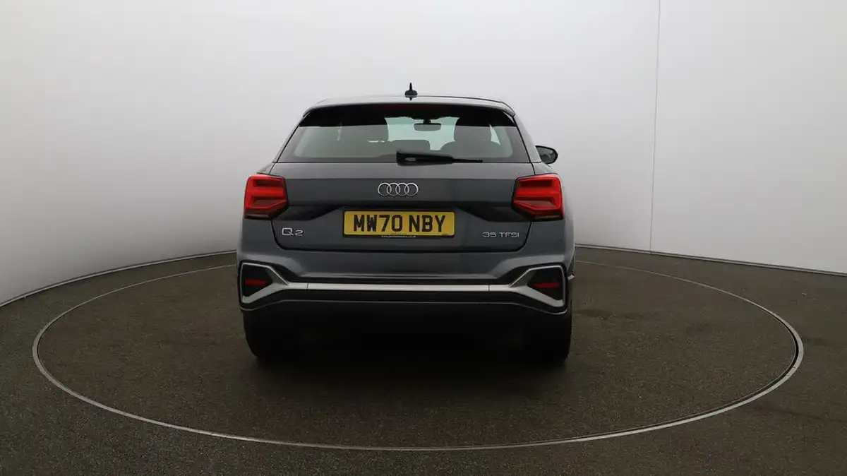 2020-audi-q2-15-35-tfsi-s-line-1498cc-tronic-big-55