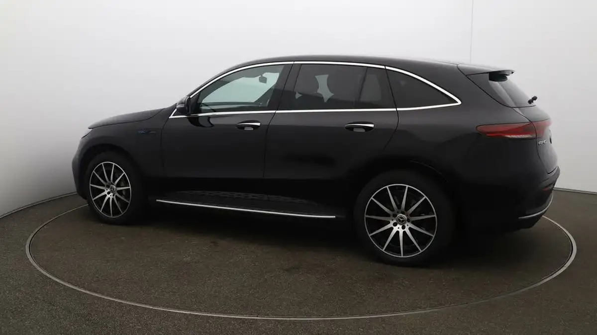 2022-mercedes-benz-eqc-e-eqc-400-amg-line-big-45