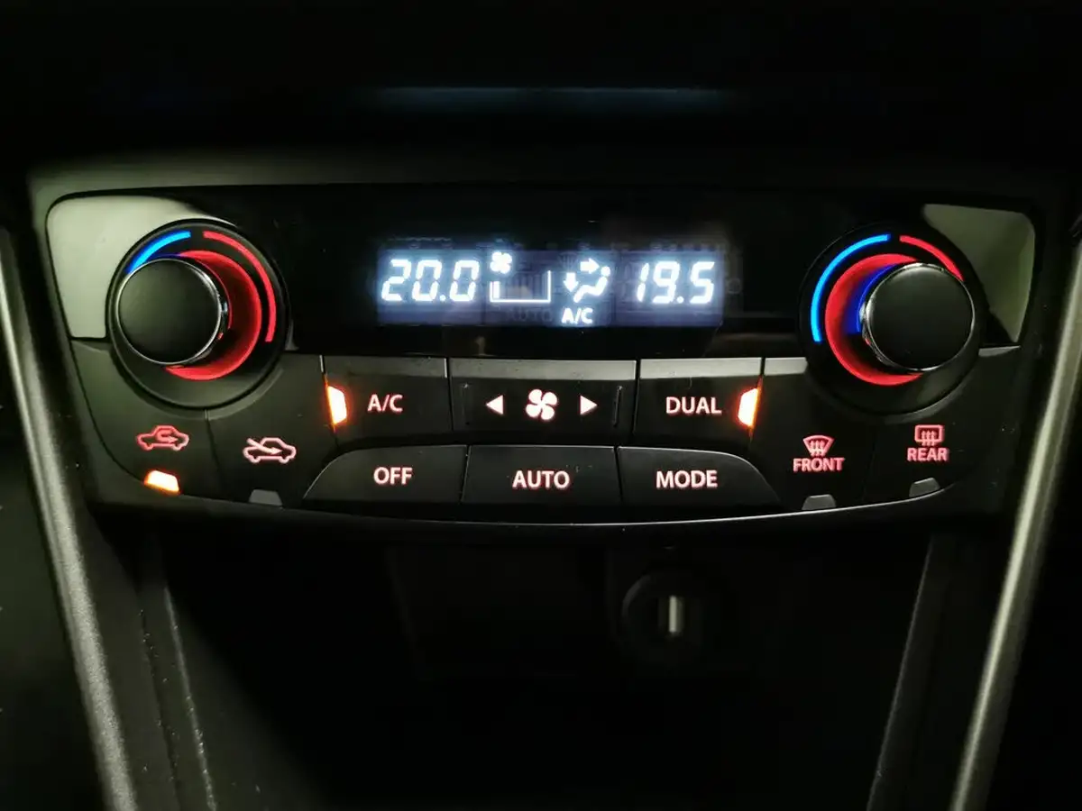 2023-suzuki-s-cross-14-boosterjet-motion-big-18