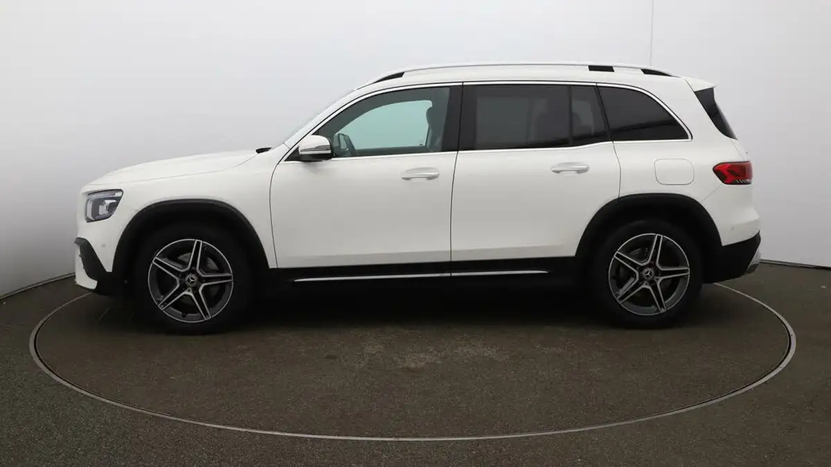 2021-mercedes-benz-glb-class-20d-glb200d-amg-line-premium-4matic-big-59
