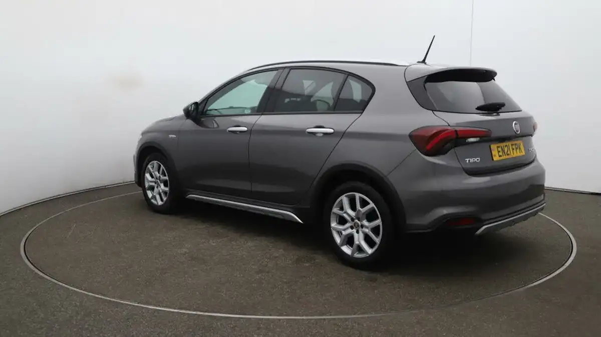 2021-fiat-tipo-10-cross-big-5