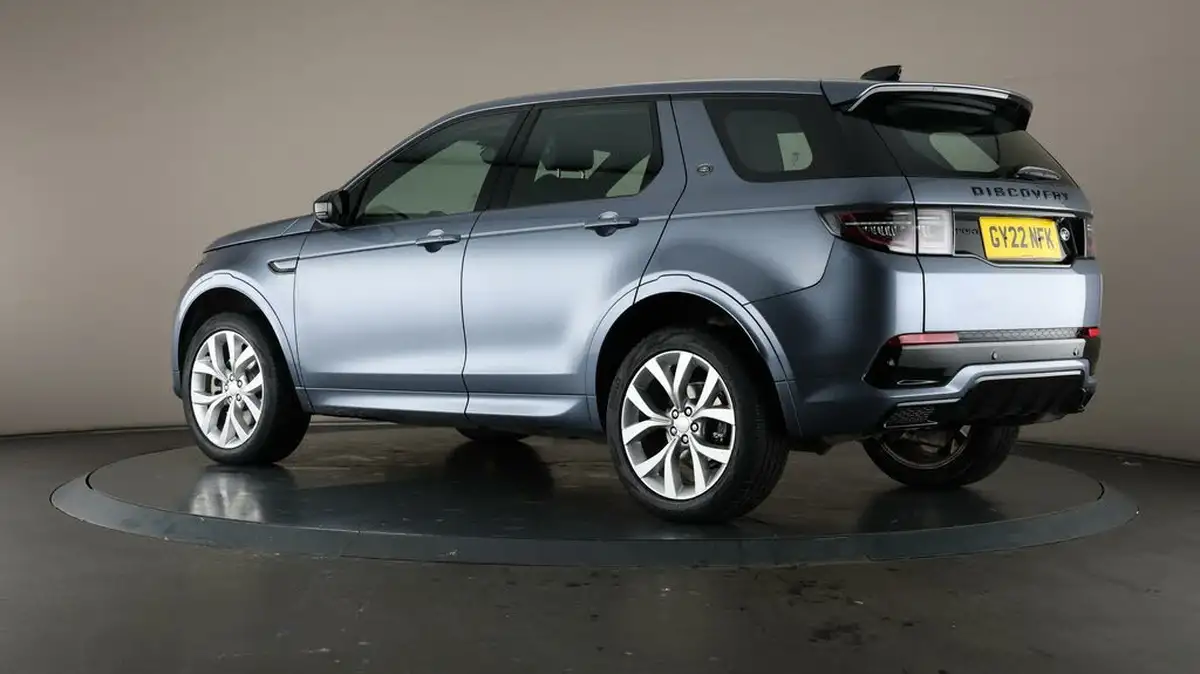 2022-land-rover-discovery-sport-20-d200-urban-edition-big-5