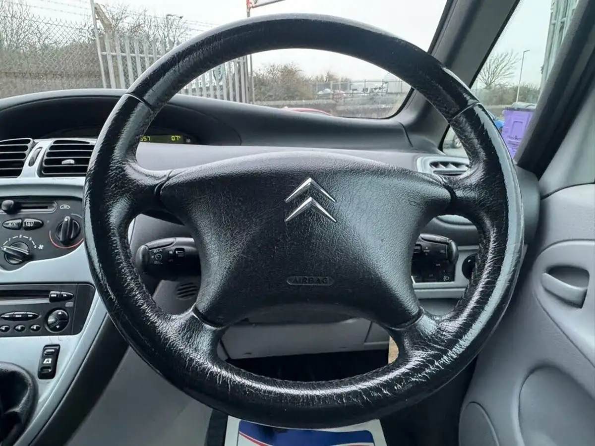 2007-citroen-xsara-picasso-16-vtx-big-16