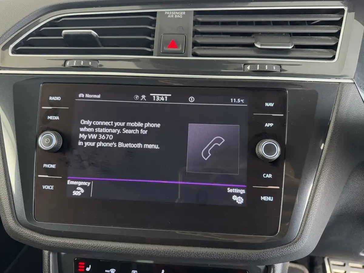 2021-volkswagen-tiguan-15-tsi-r-line-big-44
