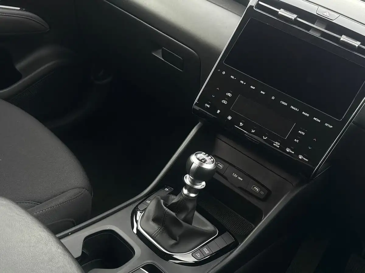 2021-hyundai-tucson-16-t-gdi-se-connect-150ps-big-16
