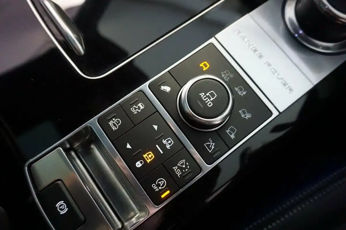 2016-land-rover-range-rover-44-sdv8-autobiography-44-sdv8-339bhp-awd-ss-big-27