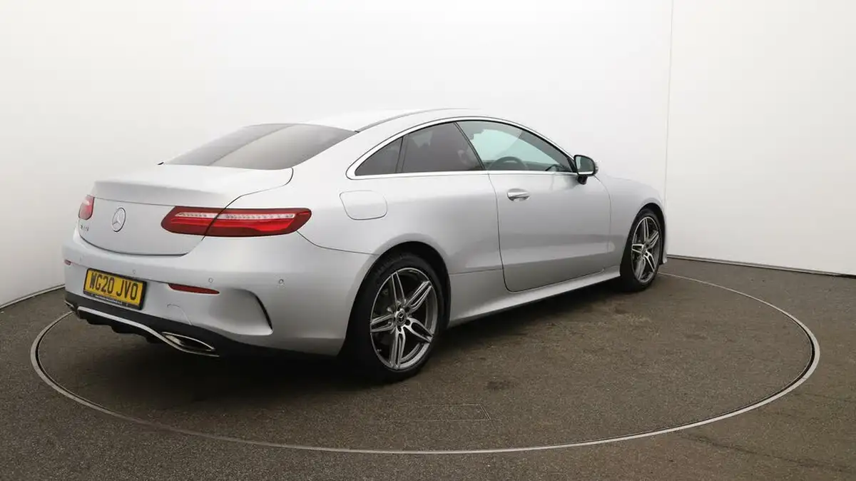 2020-mercedes-benz-e-class-20-e300-amg-line-premiumss-coupe-big-51