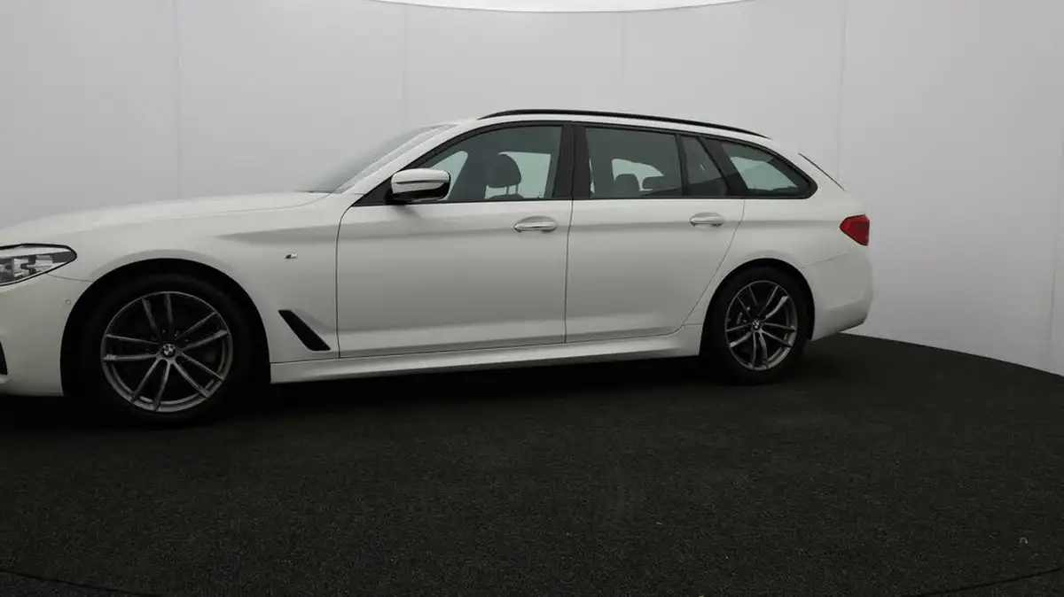 2018-bmw-5-series-20td-520d-m-sport-188bhp-xdrive-touring-5d-big-59