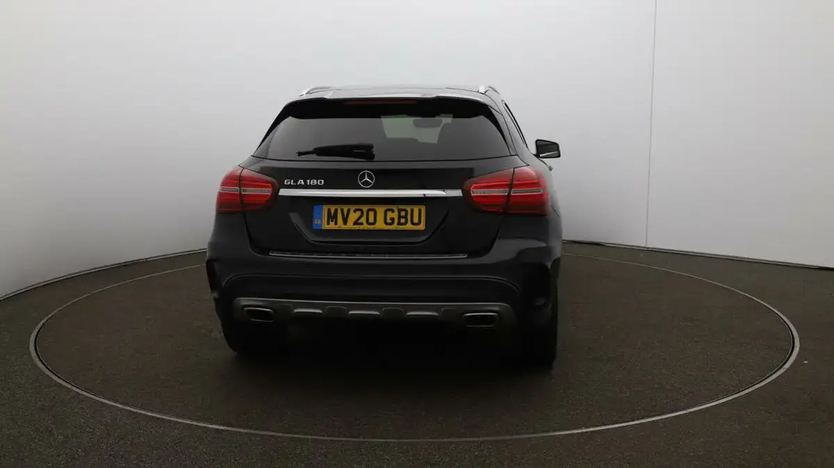 2020-mercedes-benz-gla-class-16-gla-180-amg-line-edition-7g-dct-big-54