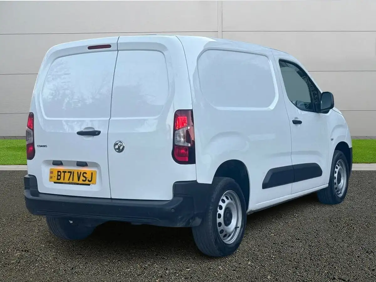 2021-vauxhall-combo-15cdti-dynamic-2300-100pseu6dt-l1h1-panel-big-6