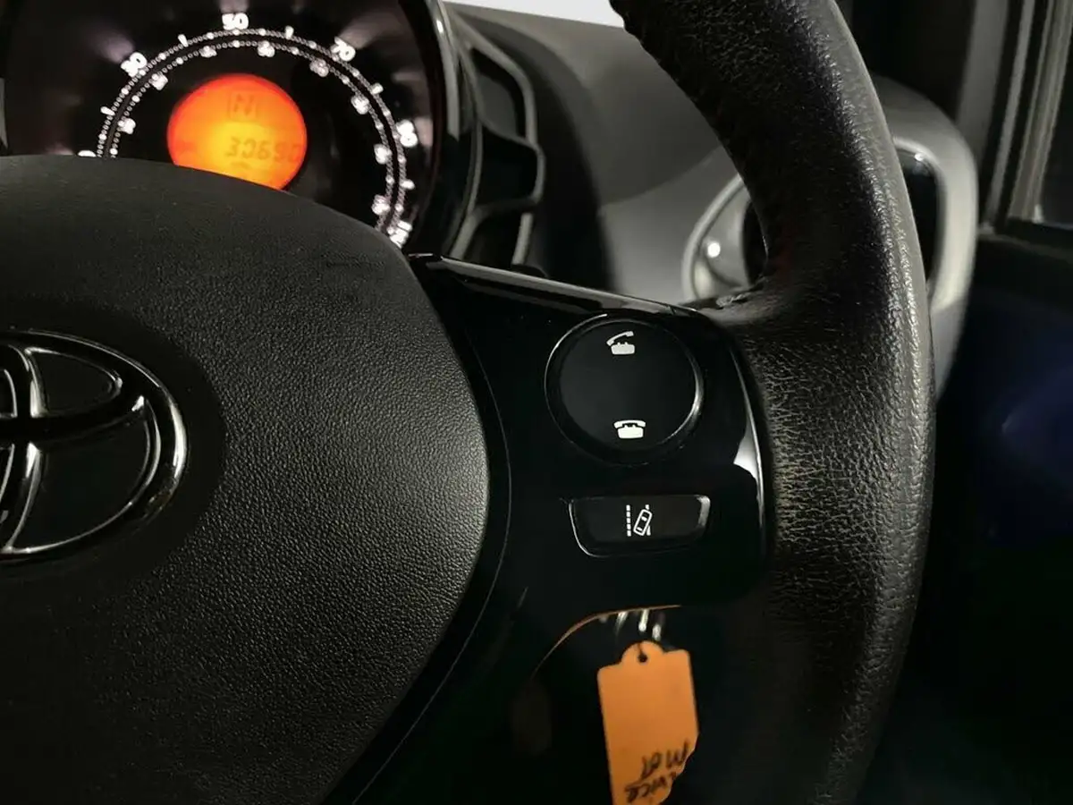 2022-toyota-aygo-10-vvt-i-x-trend-tss-x-shift-big-19