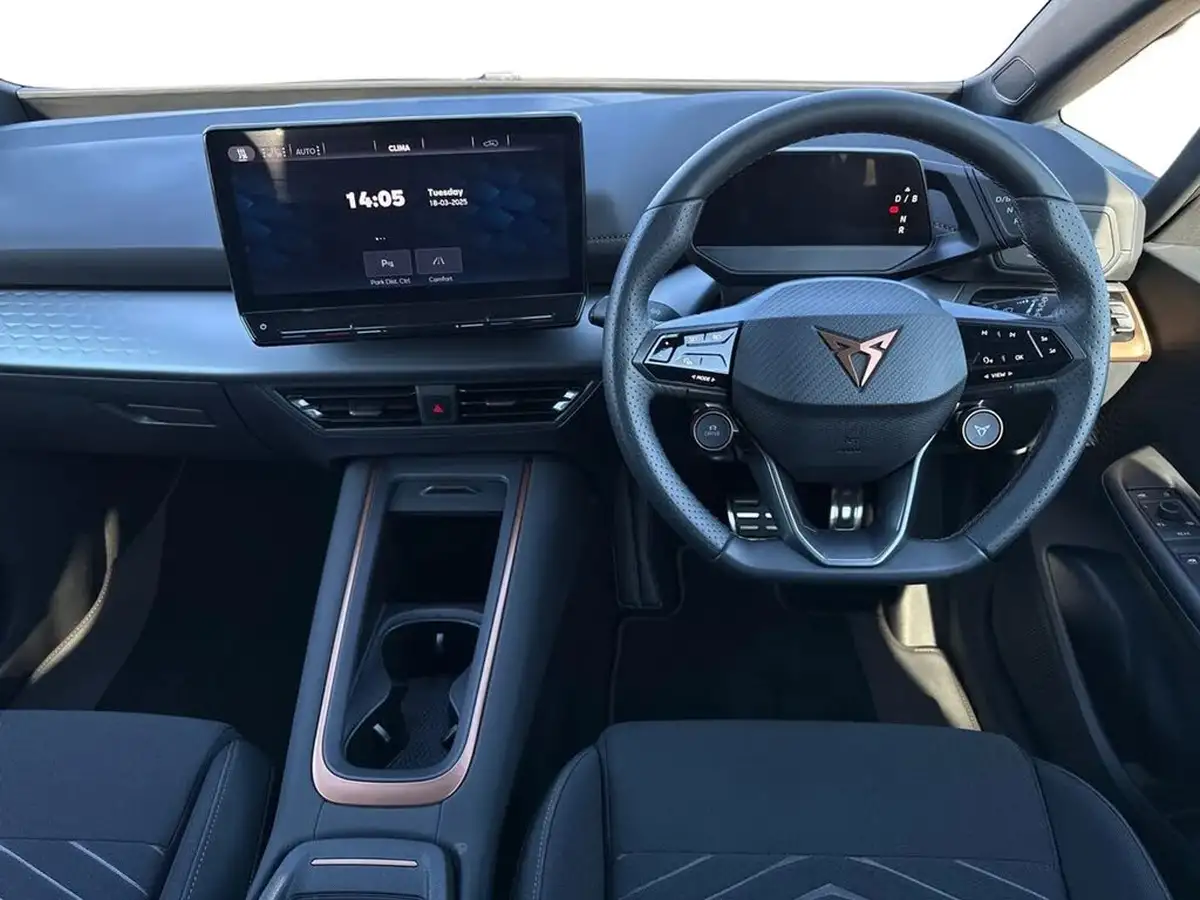 2024-cupra-born-e-v2-230ps-58kwh-e-boost-big-11