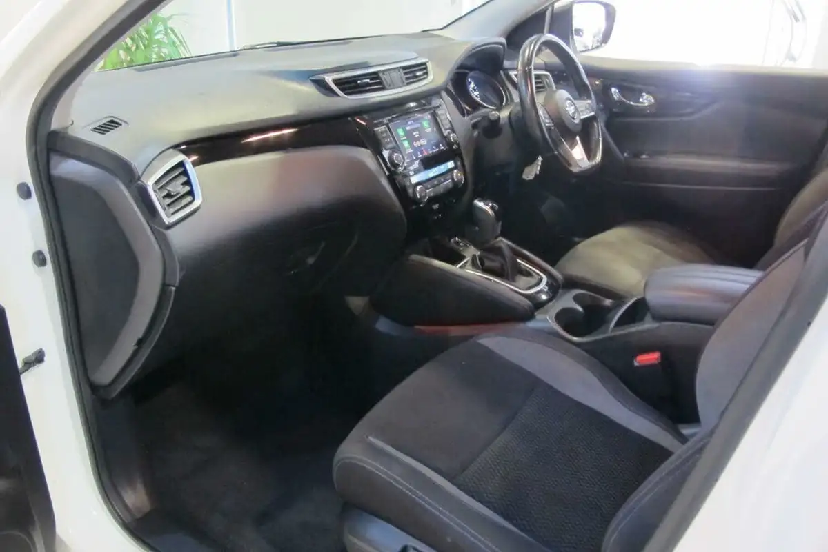 2019-nissan-qashqai-13-dig-t-acenta-premium-160ps-dct-big-5