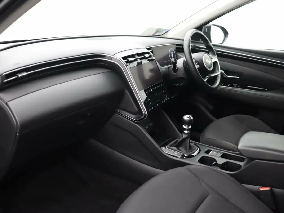 2021-hyundai-tucson-16-t-gdi-se-connect-150ps-big-10
