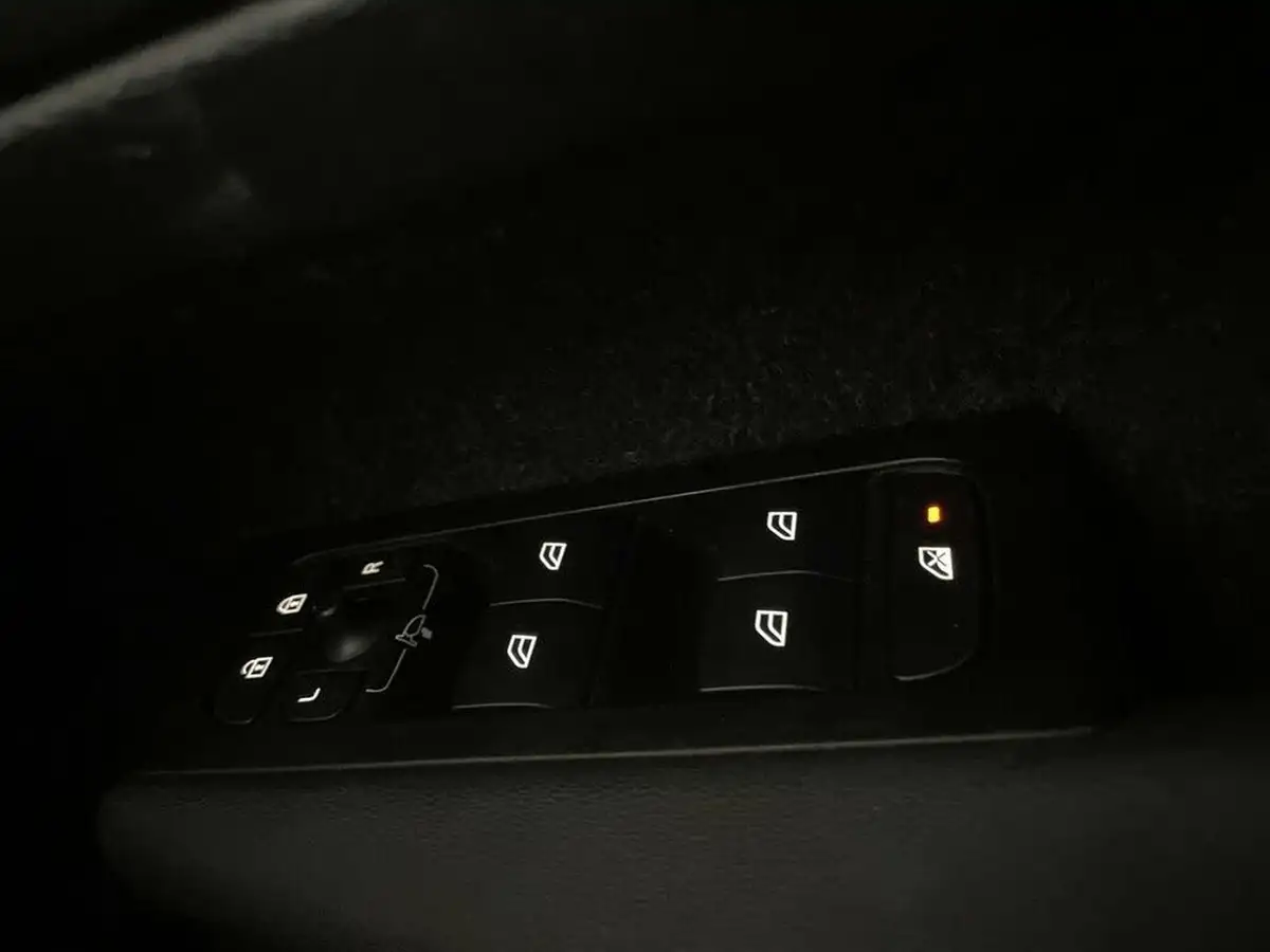 2020-volvo-xc40-15-t3-inscription-geartronic-big-22