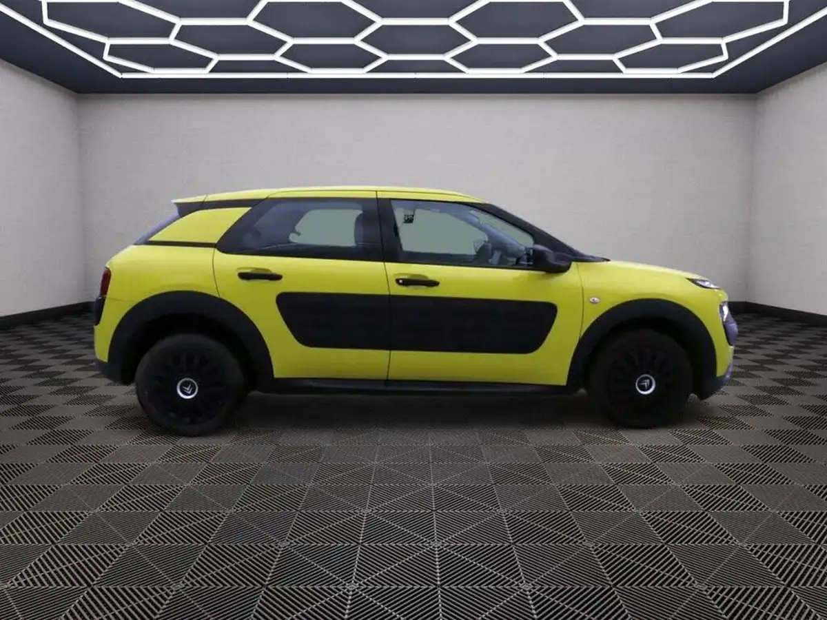 2016-citroen-c4-cactus-12-puretech-touch-big-5