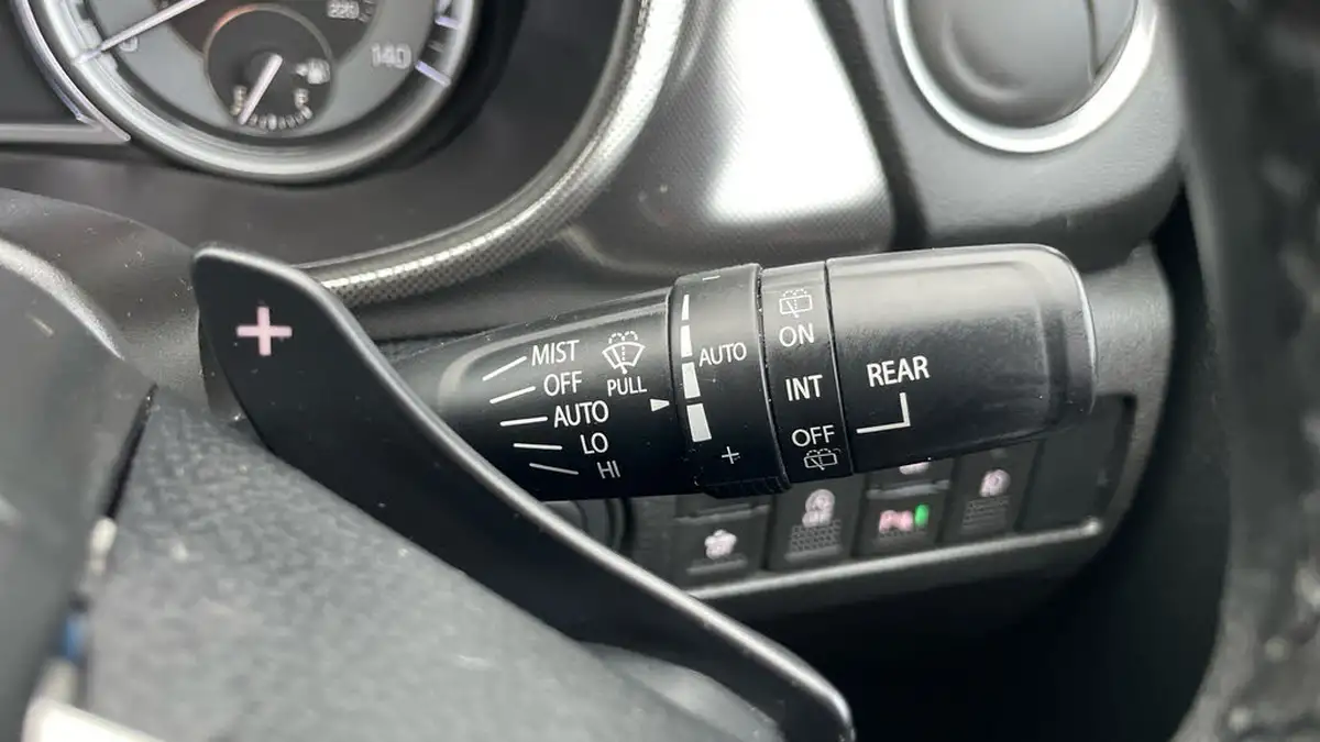 2020-suzuki-vitara-14-boosterjet-sz5-140ps-auto-big-27