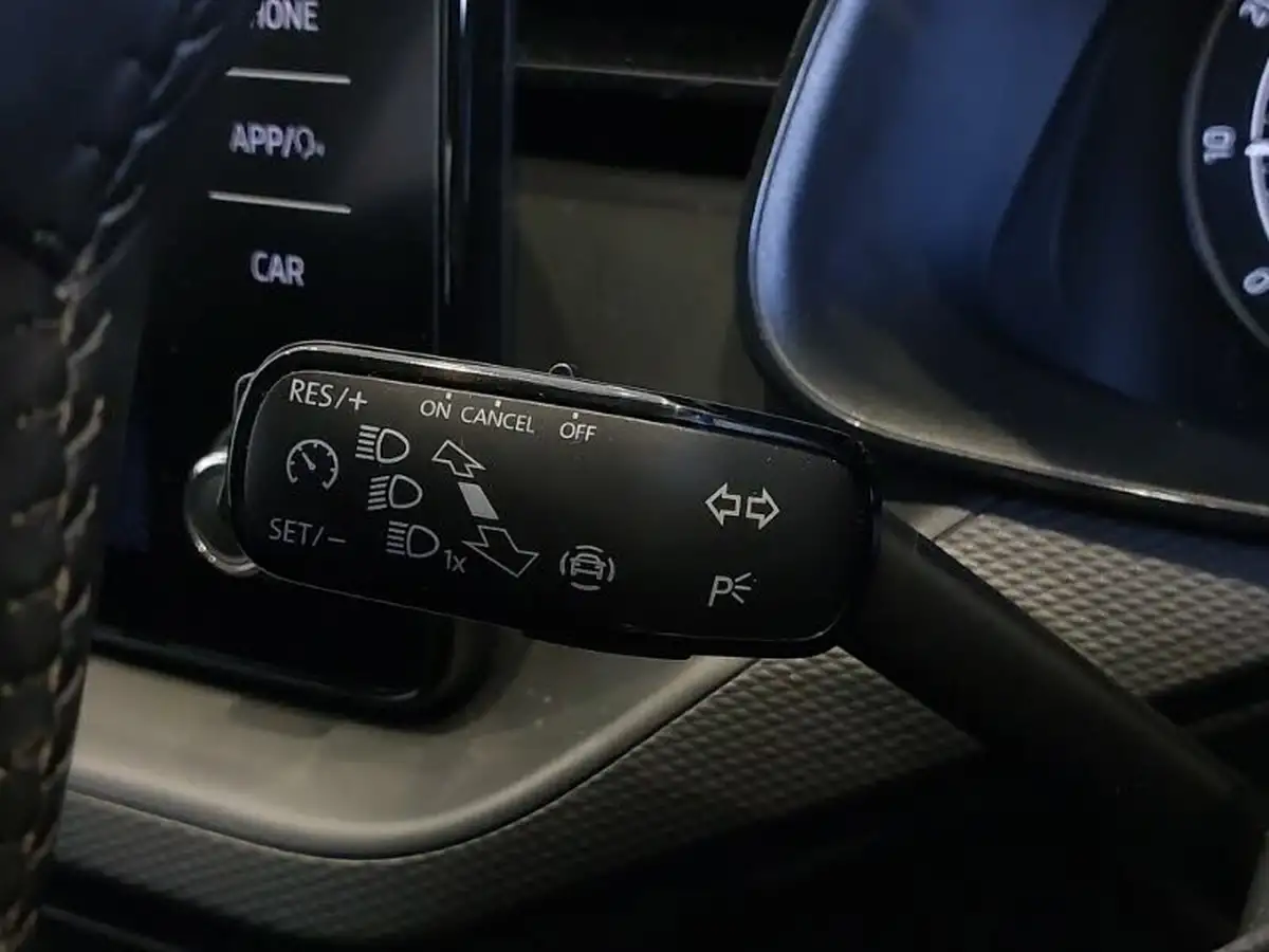 2020-skoda-scala-10-tsi-se-109ps-big-15