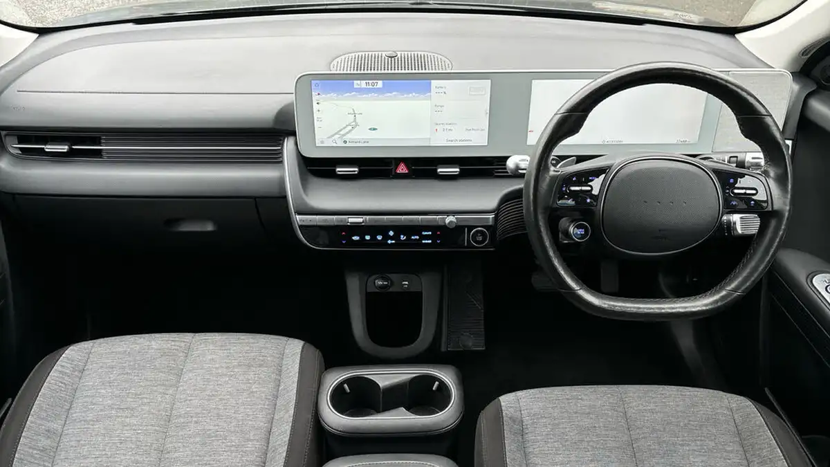2021-hyundai-ioniq-5-e-premium-217ps-73kwh-rwd-big-10