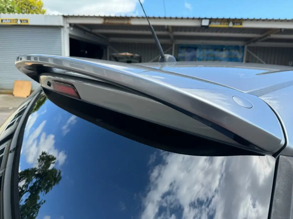 2019-suzuki-swift-12-dualjet-attitude-big-43