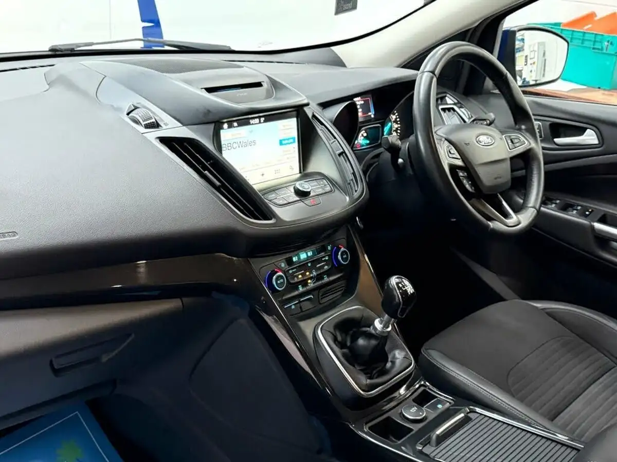 2017-ford-kuga-15tdci-titanium-ss-big-3