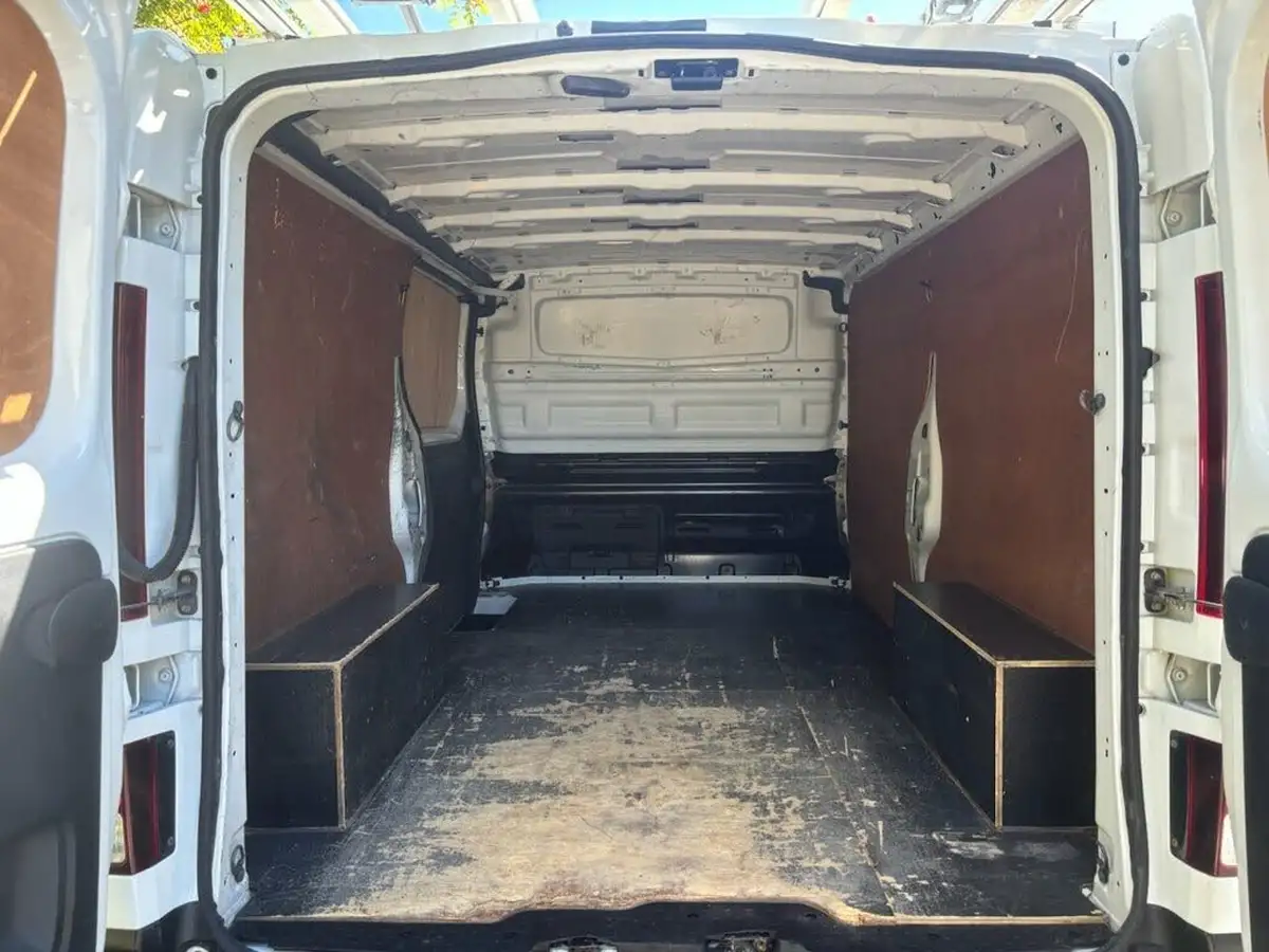 2019-renault-trafic-16dci-ll29-125-business-panel-big-15