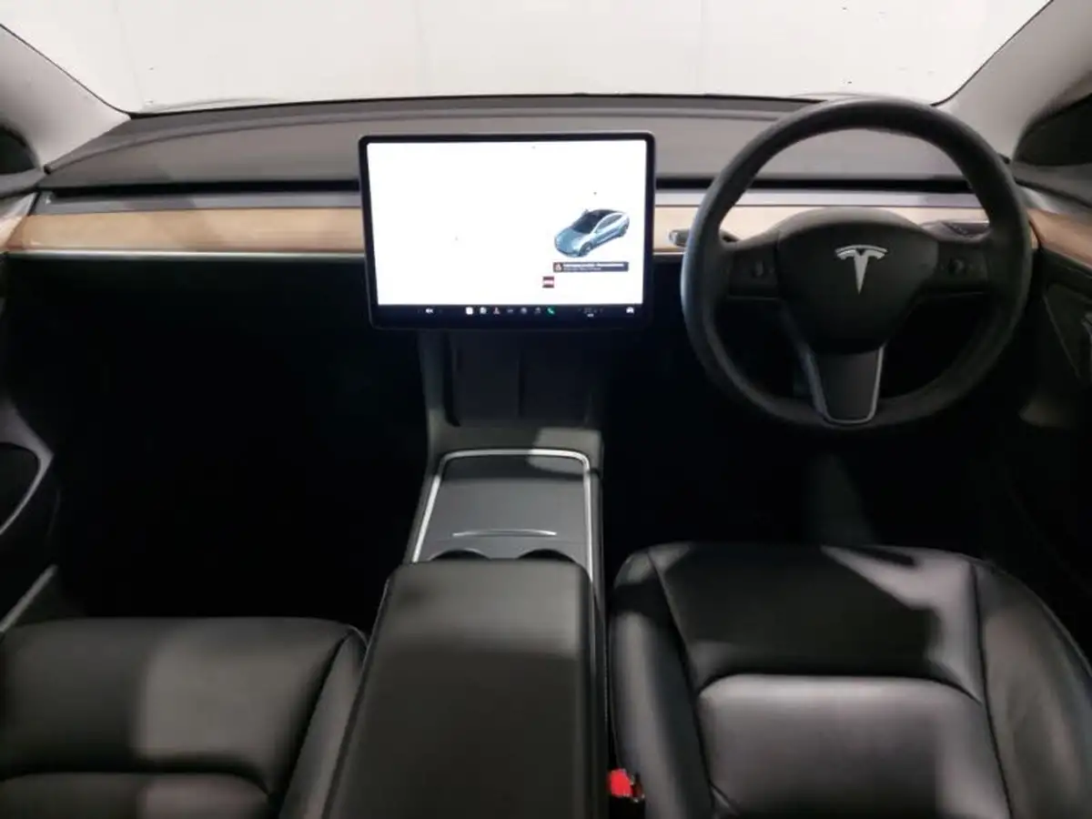 2021-tesla-model-3-e-long-range-awd-big-2