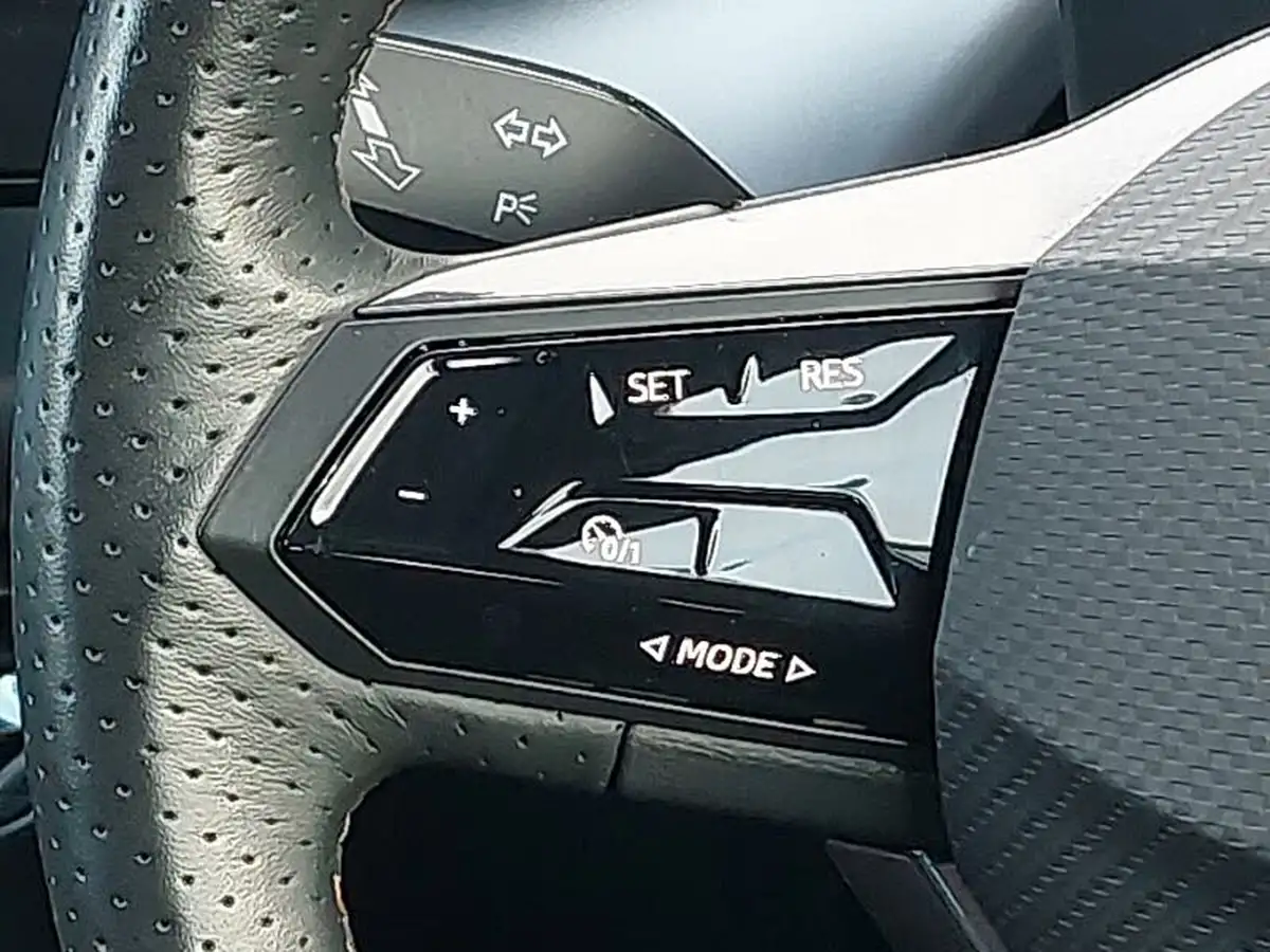 2022-cupra-born-e-v1-big-10