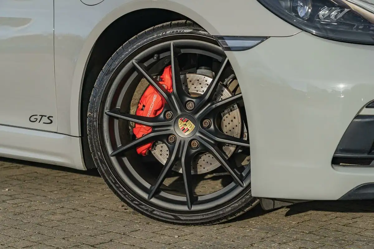 2018-porsche-boxster-718-25-boxster-gts-365ps-ss-pdk-big-1