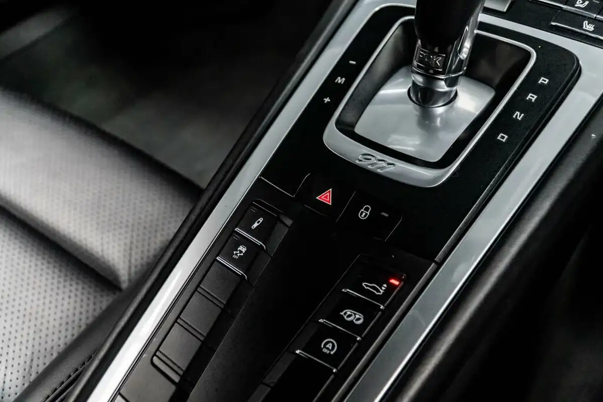 2017-porsche-911-30-carrera-4-s-420bhp-4-s-coupe-pdk-big-36