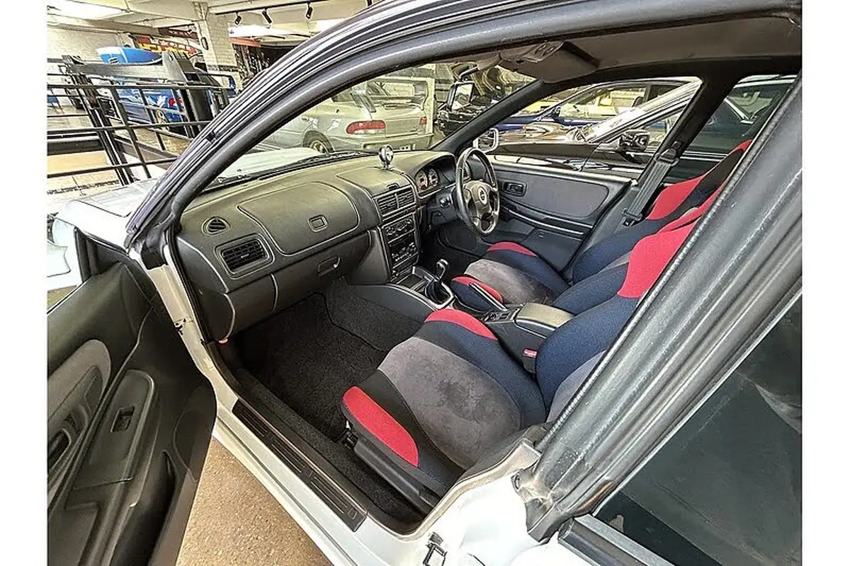 1999-subaru-impreza-big-7