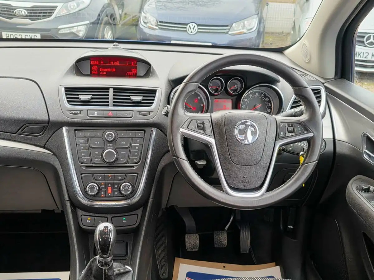 2014-vauxhall-mokka-17cdti-exclusiv-4x4-ss-big-16