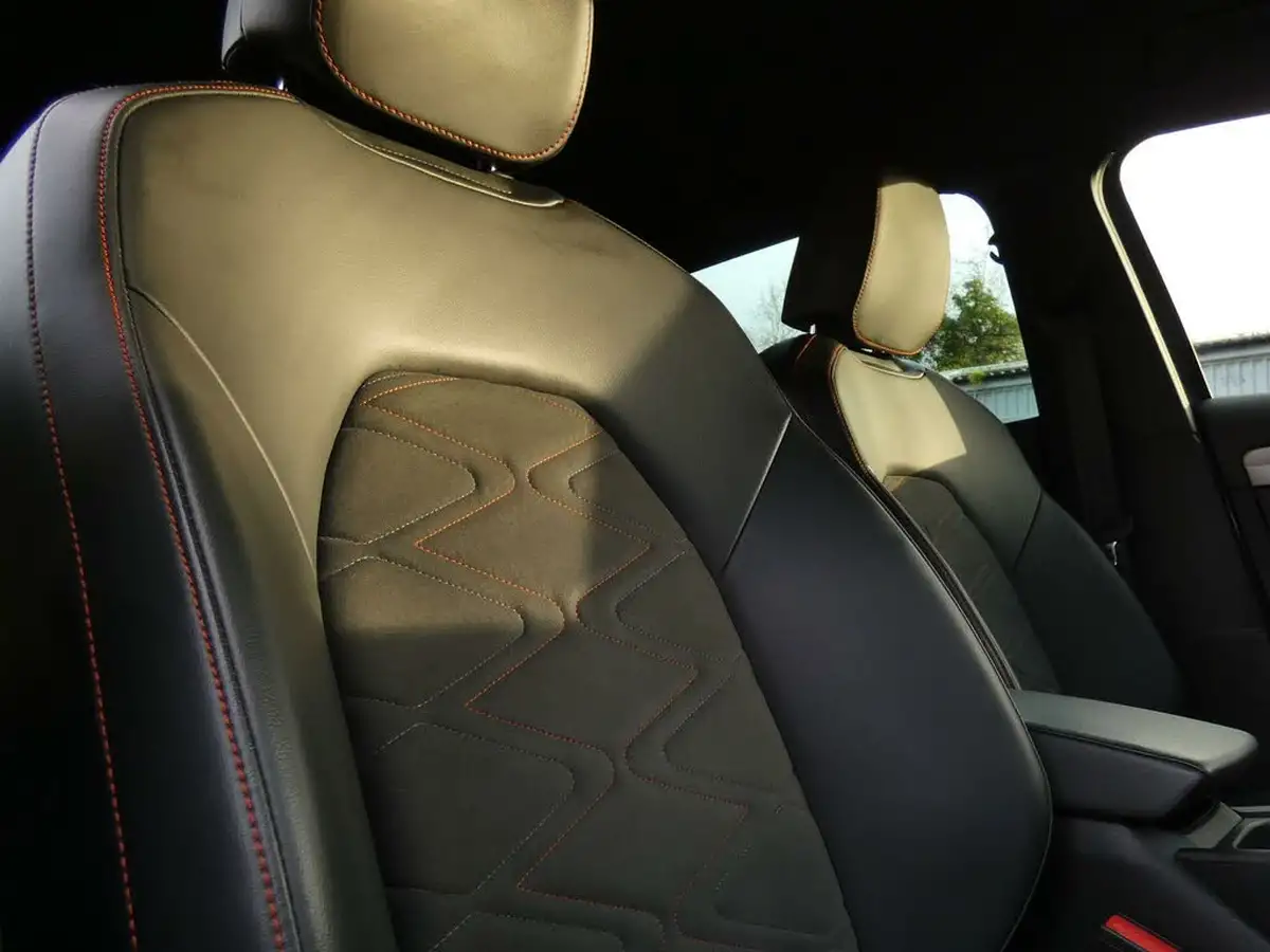 2021-seat-leon-15-tsi-evo-fr-sport-130ps-estate-big-30