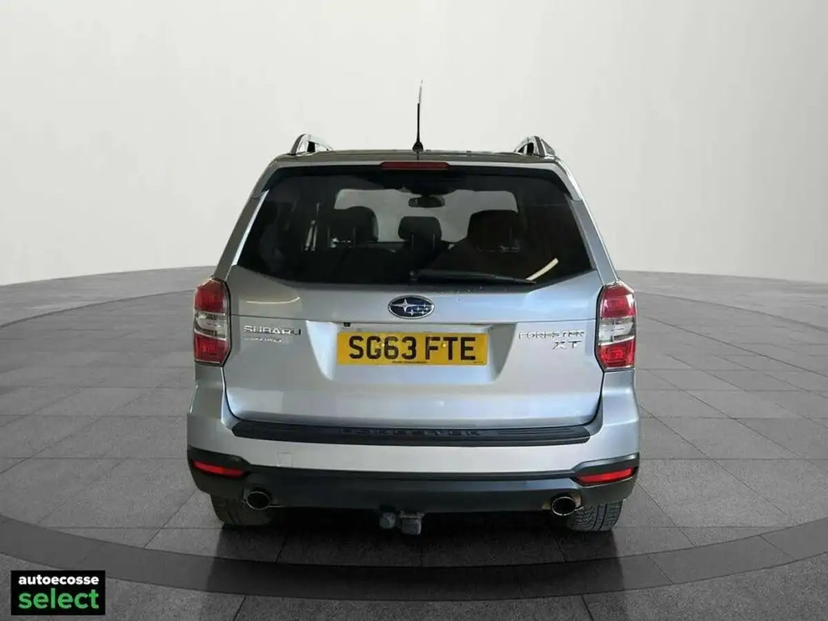 2013-subaru-forester-20-xt-turbo-big-16