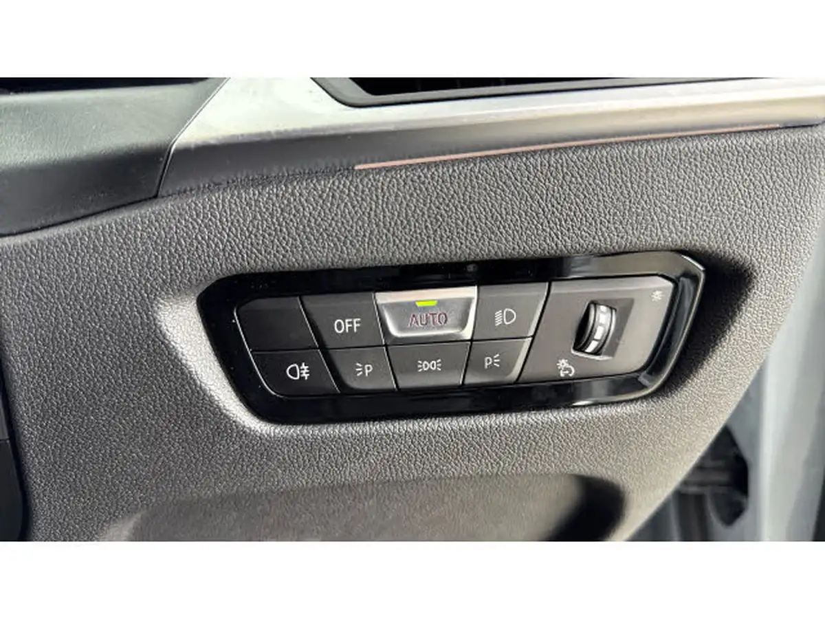 2024-bmw-3-series-20-320i-m-sport-touring-5d-big-29
