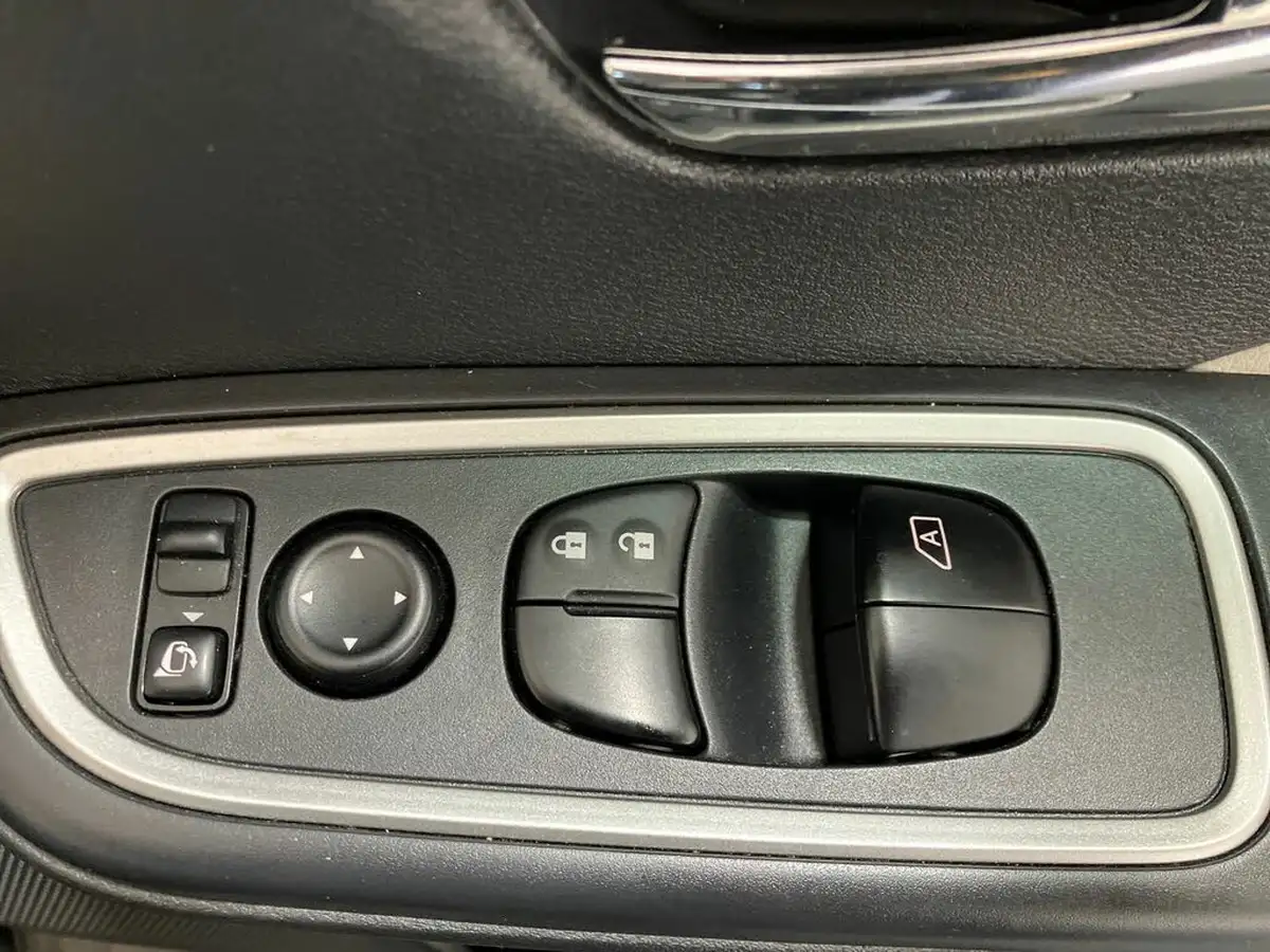 2018-nissan-micra-09-ig-t-tekna-big-17