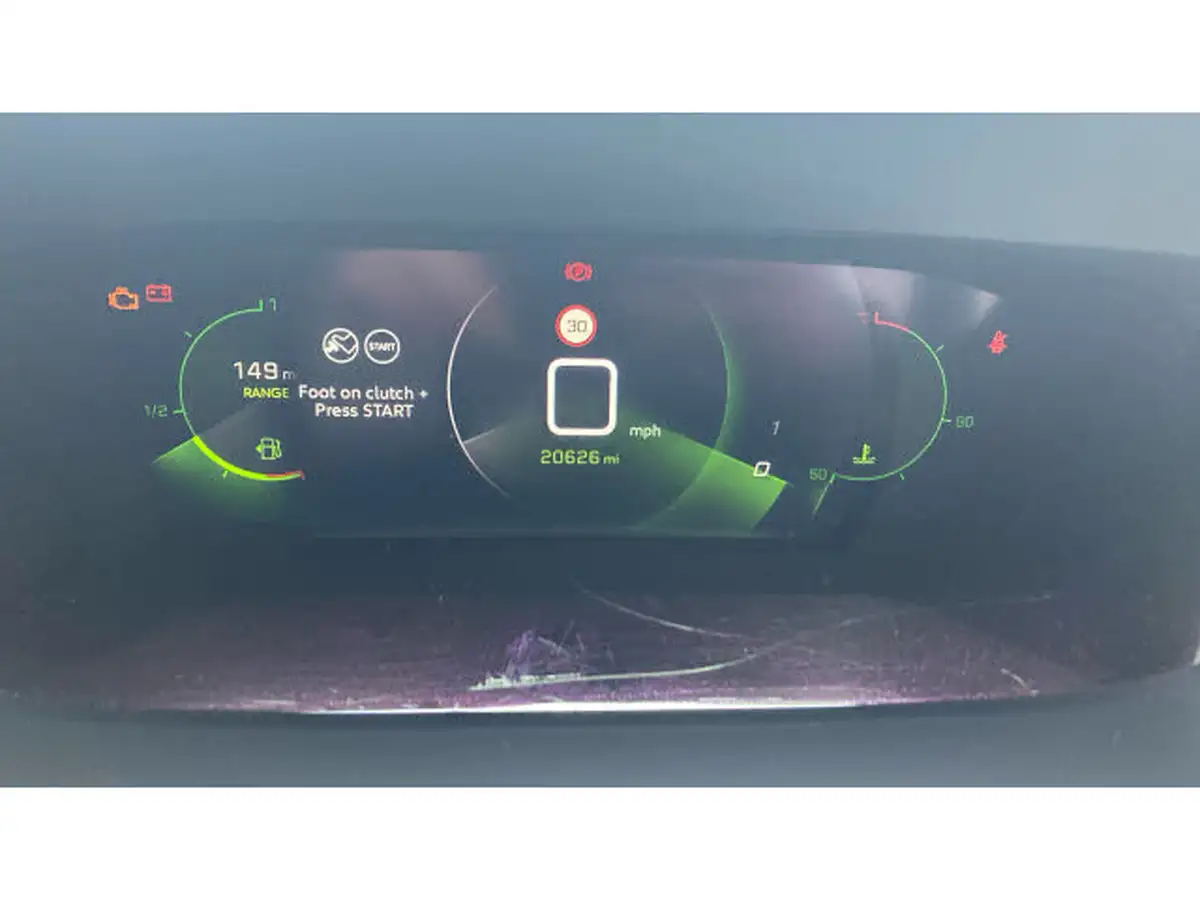 2023-peugeot-2008-suv-12-puretech-allure-premium-100bhp-big-17