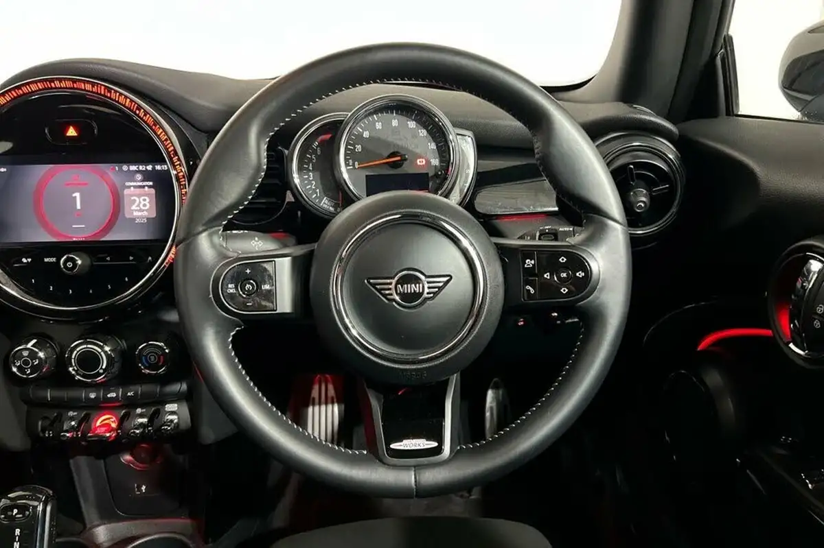 2021-mini-cooper-15-cooper-sport-hatchback-3d-auto-big-11