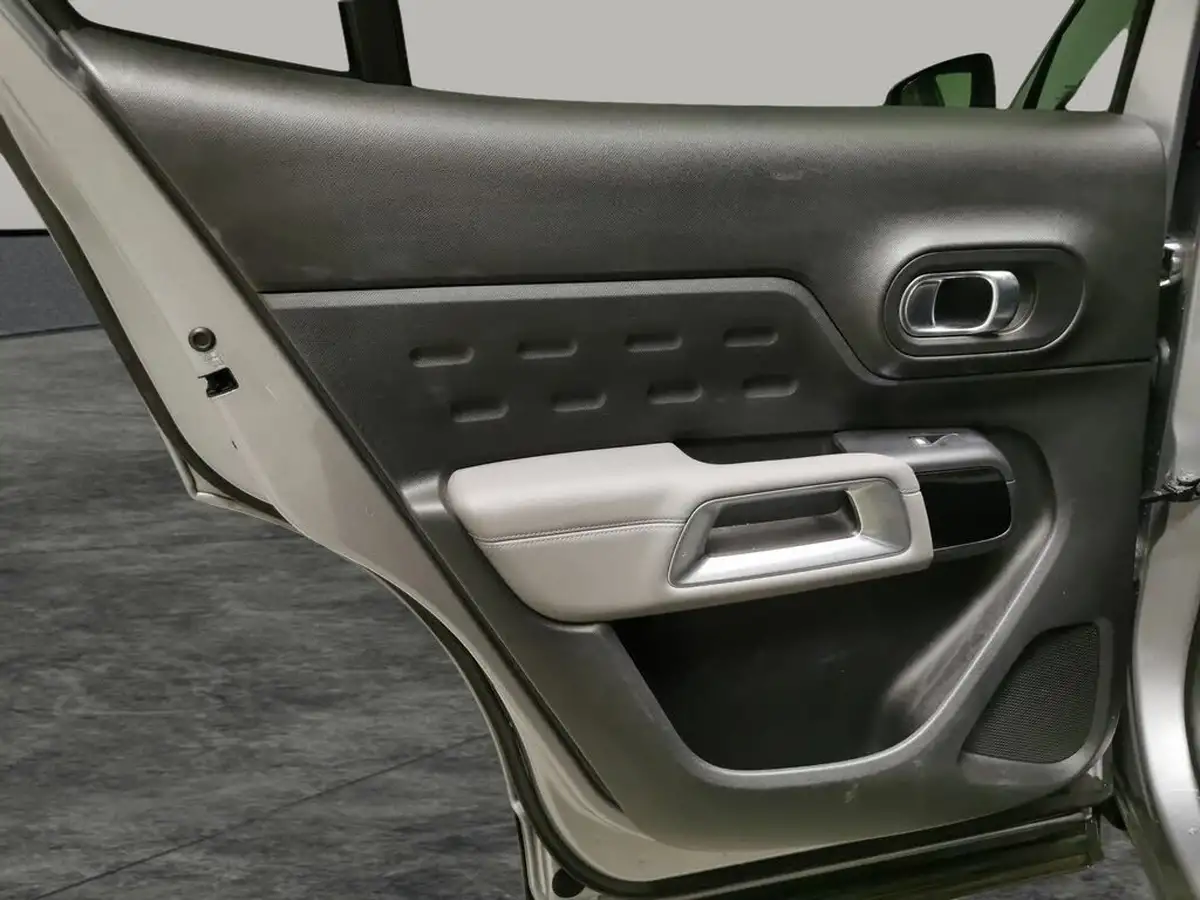 2021-citroen-c5-aircross-15bluehdi-shine-plus-eat8-big-33
