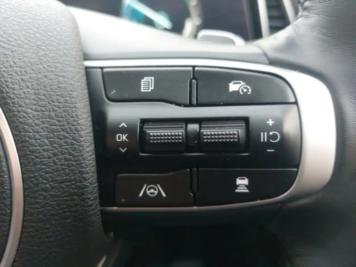 2024-kia-sportage-16-t-gdi-3-207bhp-hev-auto-big-16