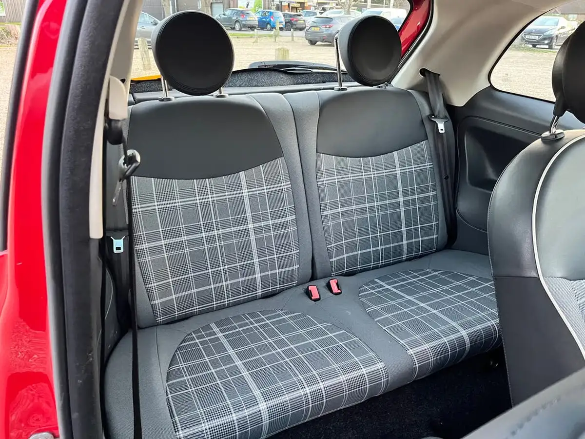 2016-fiat-500-12-lounge-big-15