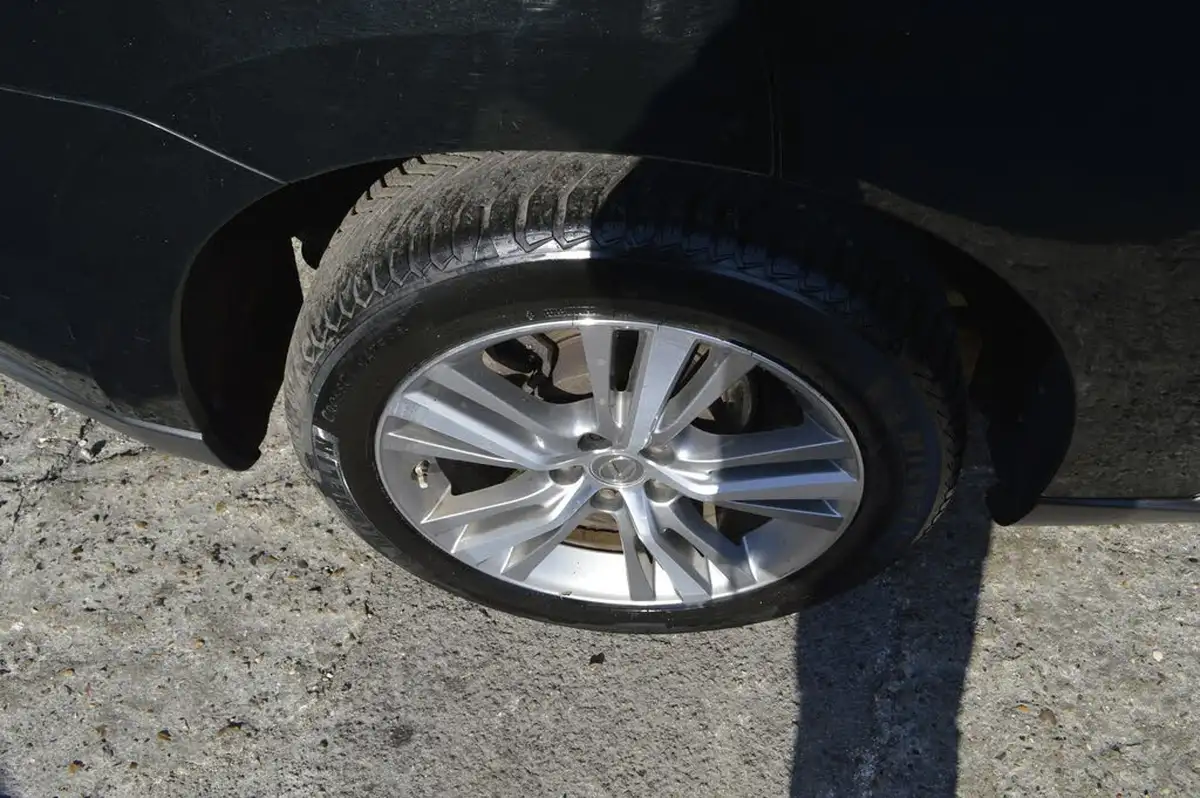 2015-lexus-rx-450h-35-advance-pan-big-23