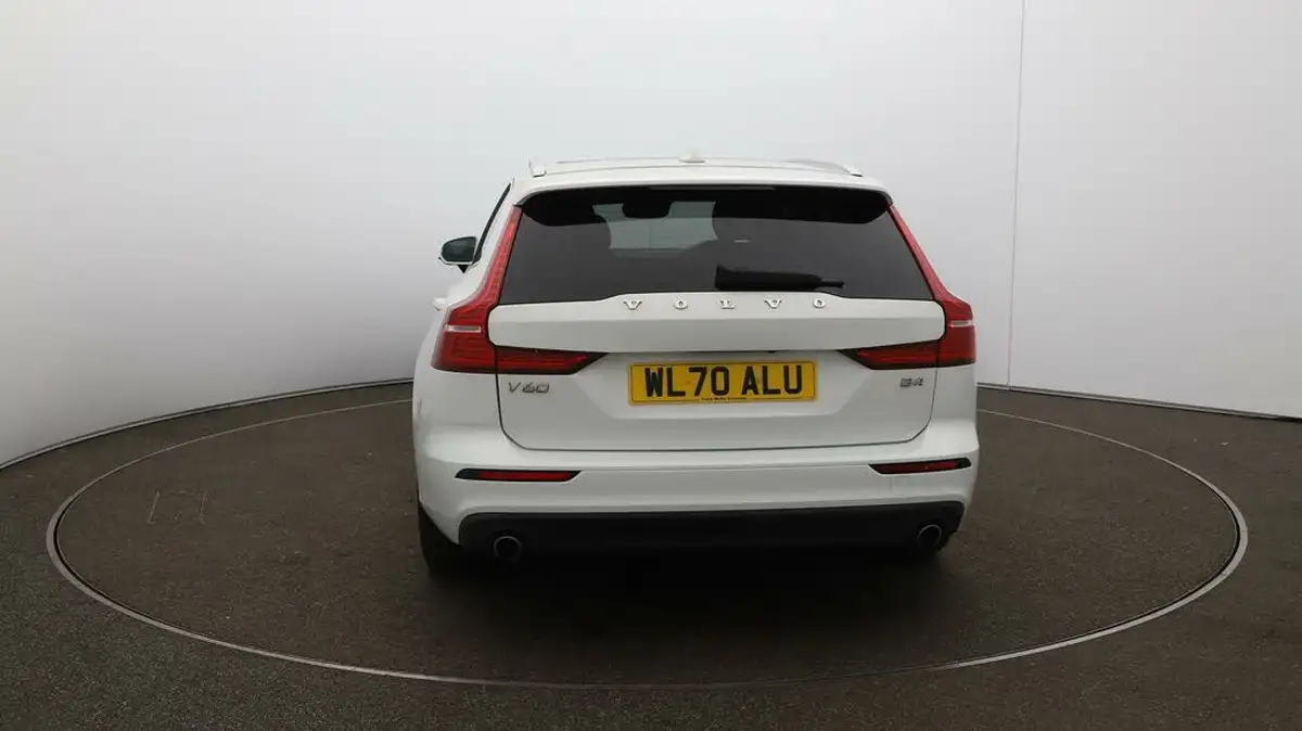2020-volvo-v60-20td-b4-momentum-big-50