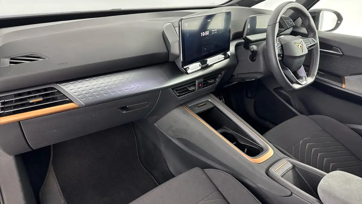 2023-cupra-born-e-v1-204ps-big-9