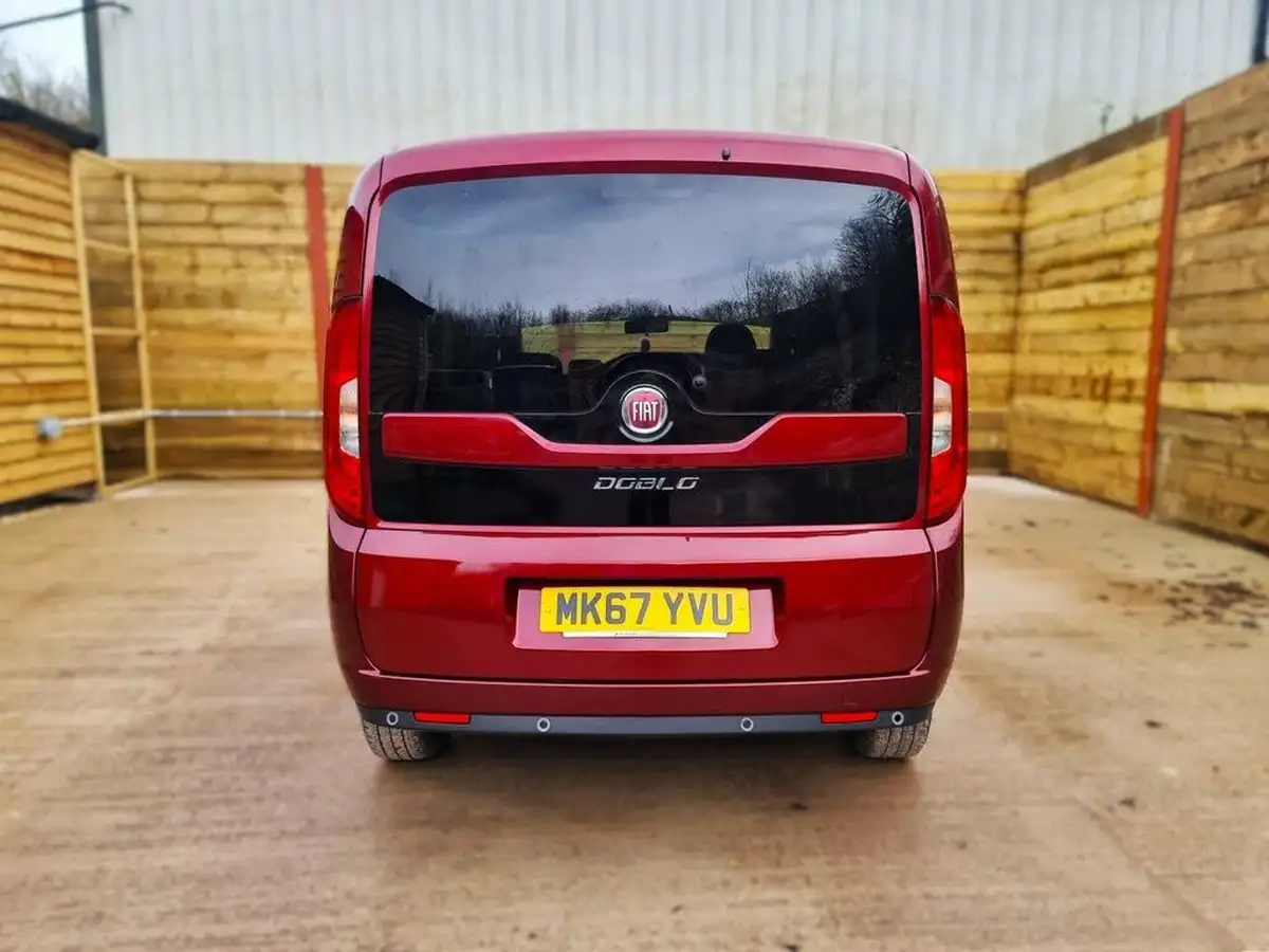 2018-fiat-doblo-16multijet-lounge-120bhp-big-13