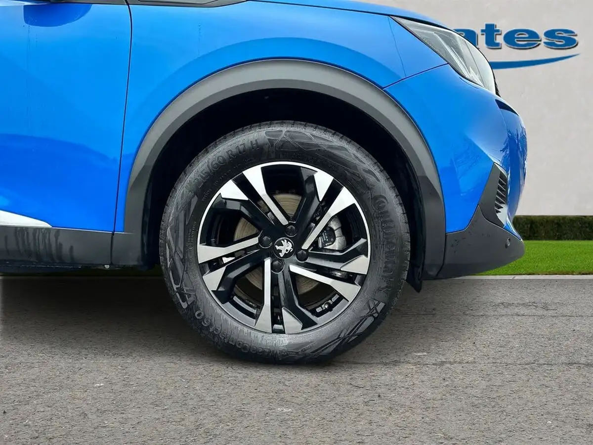 2023-peugeot-2008-suv-e-gt-136bhp-50kwh-station-wagon-big-8
