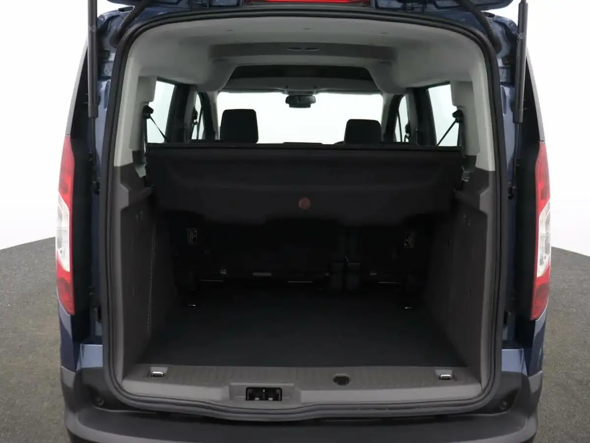2020-ford-tourneo-connect-15-zetec-120ps-1499cc-big-10