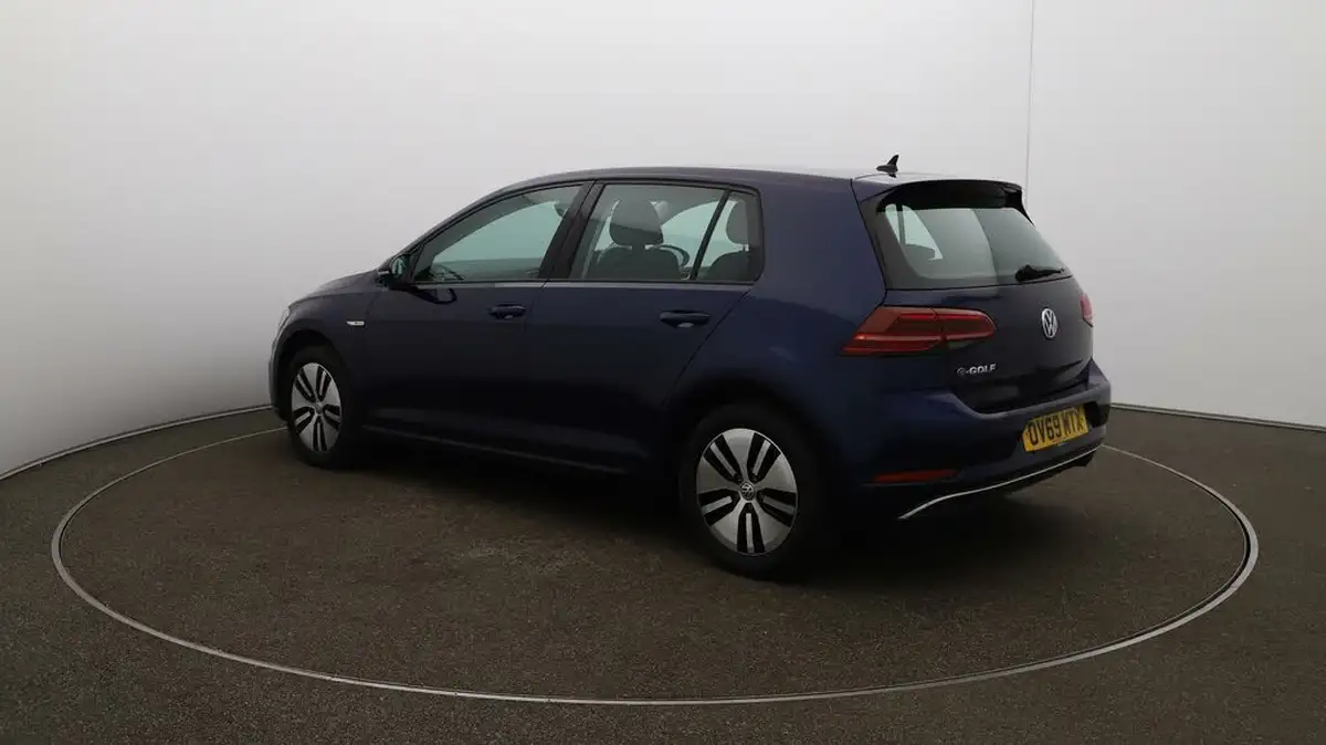 2019-volkswagen-golf-e-e-golf-big-62