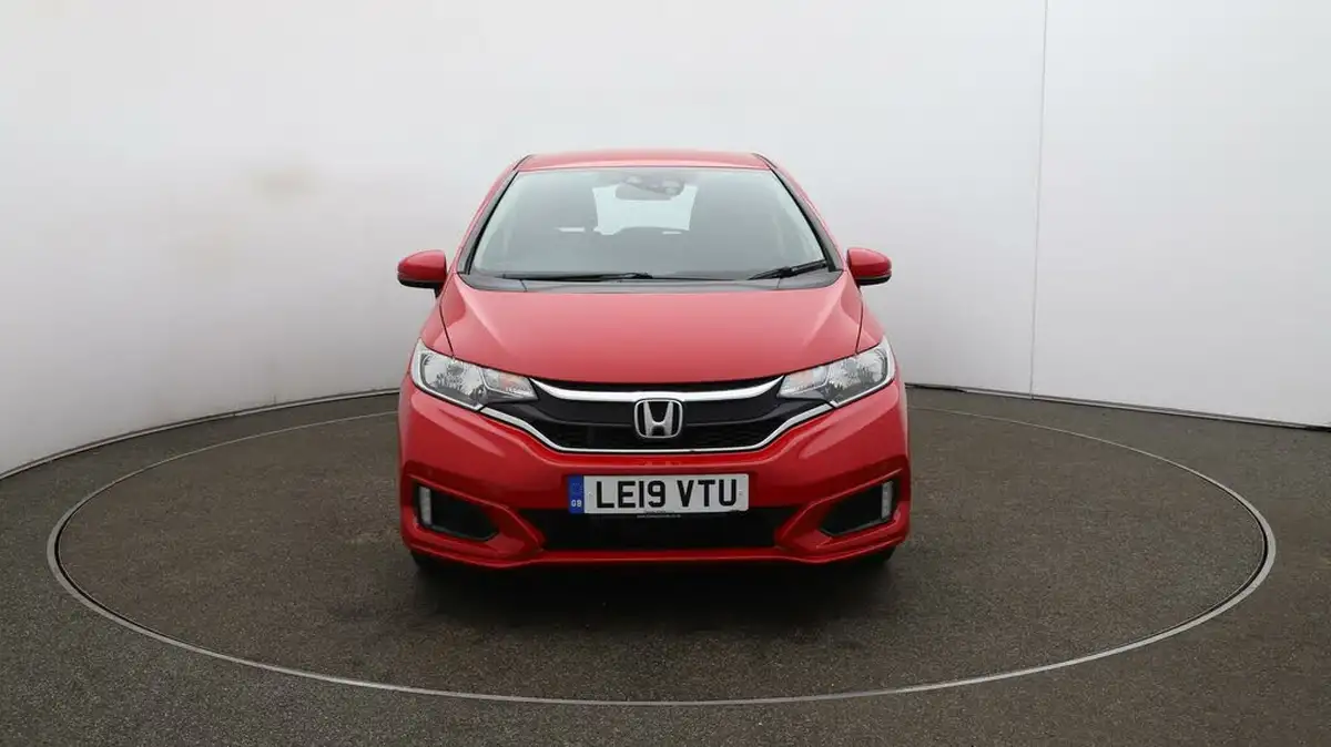 2019-honda-jazz-13-i-vtec-se-big-2