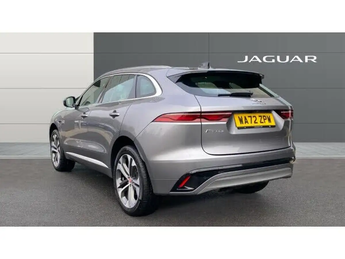 2022-jaguar-f-pace-20-d200-r-dynamic-hse-big-1
